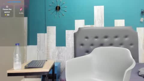 Snapshot of stanlycupper333 chatting on 02-14-25, 11:42 Stanly online show from 02-14-25, 11:42