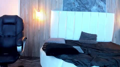 Snapshot of star_and_lippe chatting on 12-04-24, 06:22 Star and Lippe online show from 12-04-24, 06:22