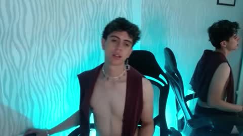 Snapshot of star_boyx chatting on 03-04-25, 12:07 star_boyx online show from 03-04-25, 12:07