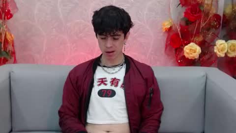 Snapshot of star_boyx chatting on 09-08-25, 08:41 star_boyx online show from 09-08-25, 08:41