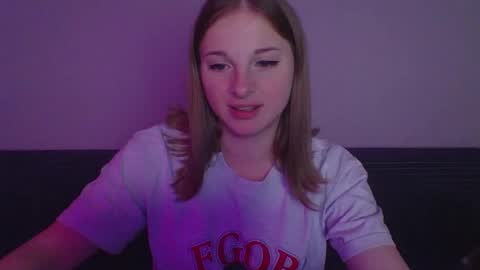 star_girlish online show from 10-30-25, 08:42