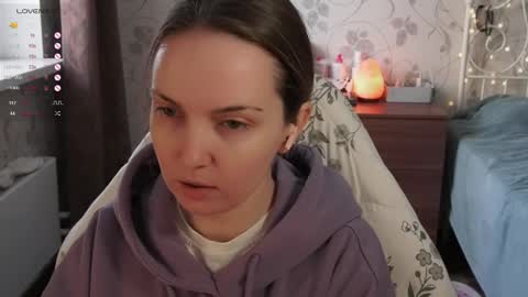 Snapshot of star_shopping chatting on 03-05-25, 09:49 Alice online show from 03-05-25, 09:49