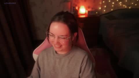 Snapshot of star_shopping chatting on 11-23-25, 07:46 Alice online show from 11-23-25, 07:46