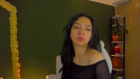 Snapshot of star_sub1 chatting on 11-16-25, 05:07 star_sub1 online show from 11-16-25, 05:07