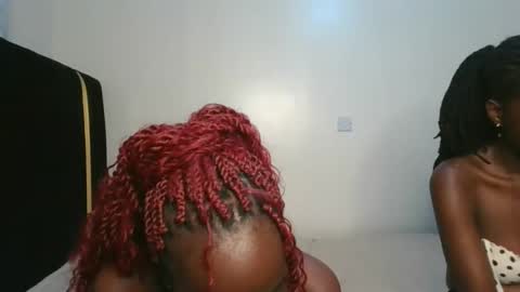 lia online show from 10-31-25, 06:53