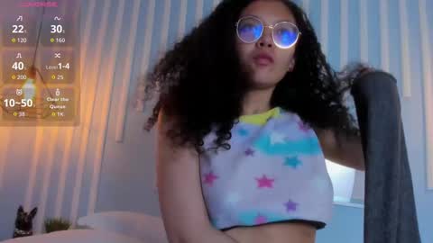 Snapshot of starkjoness chatting on 10-04-25, 11:19 Stark Jones online show from 10-04-25, 11:19