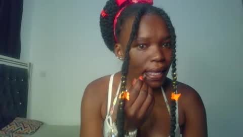 starlight_c online show from 10-15-25, 05:57