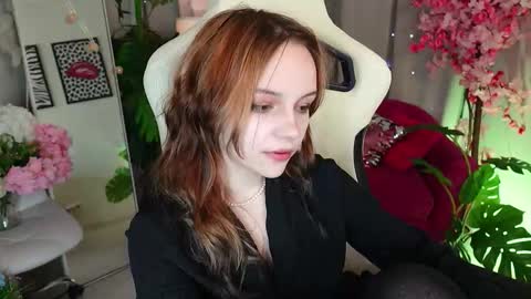 Snapshot of staymonica chatting on 11-08-25, 01:22 MONICA online show from 11-08-25, 01:22