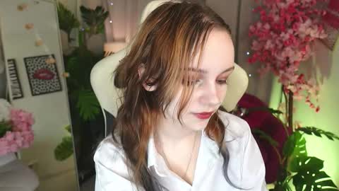 Snapshot of staymonica chatting on 11-09-25, 01:31 MONICA online show from 11-09-25, 01:31