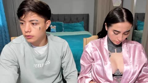 Snapshot of steban_and_kim chatting on 12-30-24, 09:40 steban and kim online show from 12-30-24, 09:40