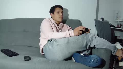 Katalleya and Steban online show from 10-20-25, 06:03