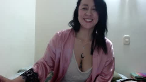 Luna Fox online show from 03-06-25, 01:58