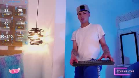 Steev online show from 02-23-25, 05:56