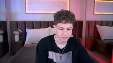 Snapshot of stefanbev chatting on 02-07-26, 08:45 Esrefan online show from 02-07-26, 08:45