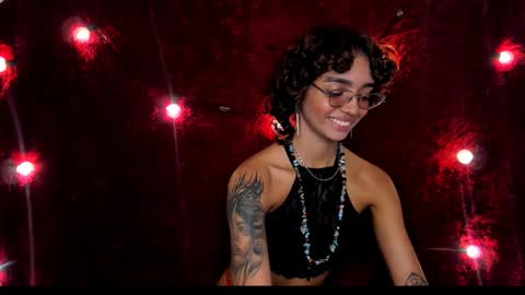 Stefania  online show from 11-25-25, 12:54