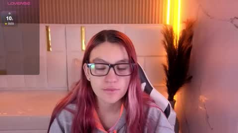 Stefania tp    730am - 1400 pm online show from 03-10-26, 12:43