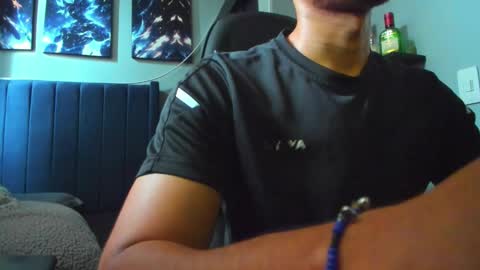 Stefann Salvatore online show from 10-22-25, 06:07