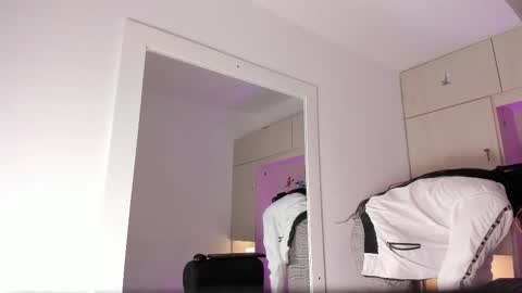 stefannyevans_ online show from 12-17-25, 12:55