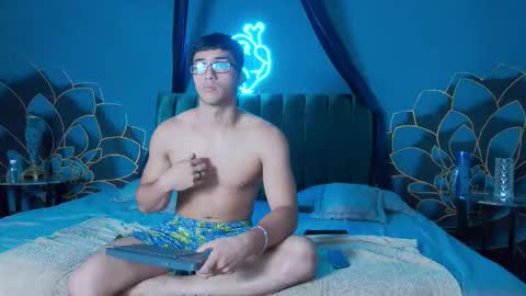 Snapshot of stefano_calle chatting on 11-04-25, 12:26 Stefano online show from 11-04-25, 12:26