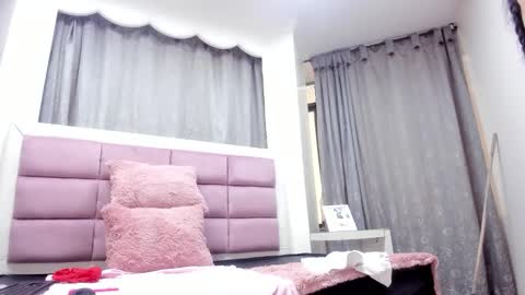 Snapshot of stefany_adams_ chatting on 11-04-25, 08:19 Stefany online show from 11-04-25, 08:19