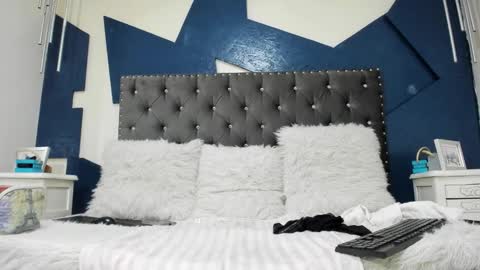 Snapshot of stefany_adams_ chatting on 11-27-25, 03:03 Stefany online show from 11-27-25, 03:03