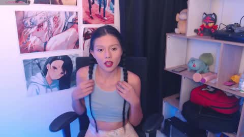 stefany lovers online show from 02-18-25, 07:19