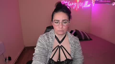 stefany online show from 12-31-24, 07:42