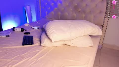 steffany_lopez_ online show from 01-12-25, 03:07