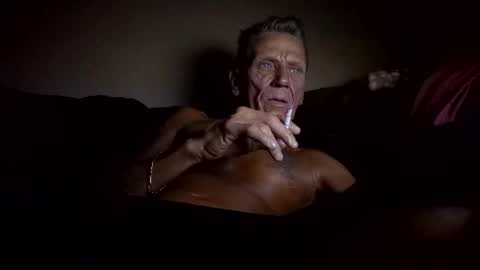 stefy1037 online show from 12-31-24, 08:37