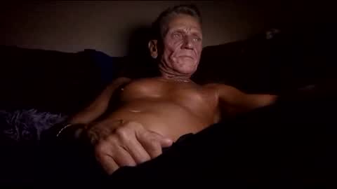 stefy1037 online show from 01-02-25, 01:38