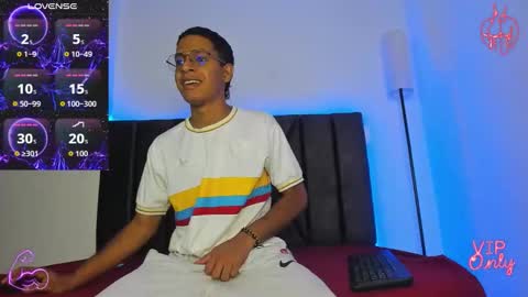 Snapshot of stella_drake chatting on 02-13-26, 01:18 Drake online show from 02-13-26, 01:18