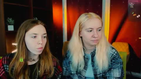 stella_flower online show from 03-19-26, 06:28