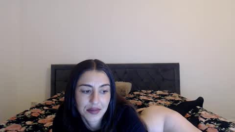 Stella John online show from 09-29-25, 04:50