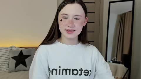 stella_sunny online show from 04-04-26, 12:42