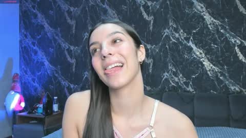 Stella online show from 02-11-26, 04:50