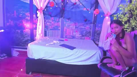 Snapshot of stellaandtyler chatting on 10-17-25, 08:44 stellaandtyler online show from 10-17-25, 08:44