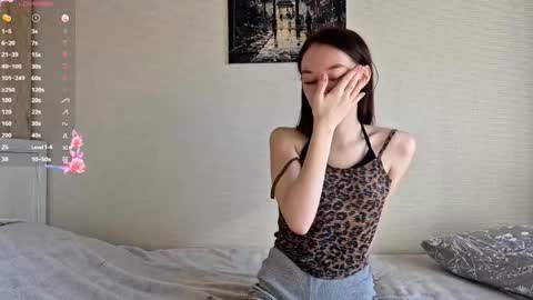 Stella online show from 11-18-25, 08:08