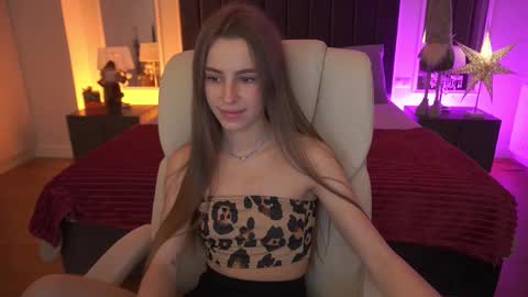 stellahoneywell online show from 01-07-26, 07:55