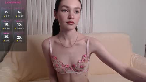 stellapayne online show from 11-04-25, 11:59