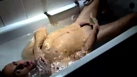 lee online show from 12-08-24, 12:07