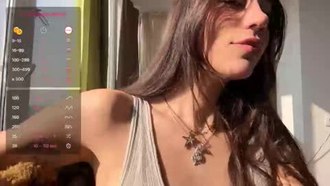 michelle and max  online show from 11-07-25, 10:04