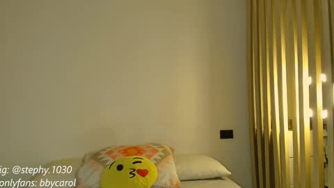 stephany online show from 11-23-25, 05:51