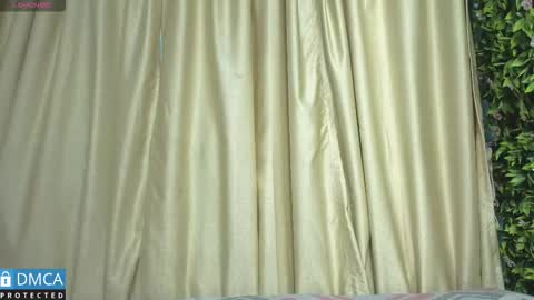 Stepha online show from 10-22-25, 10:59