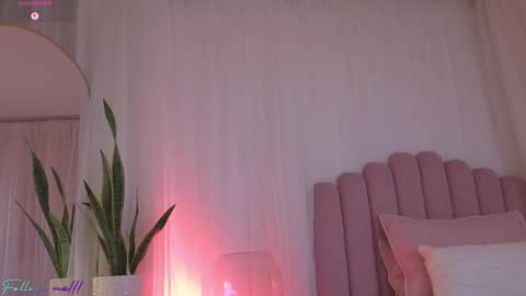 stephania_let online show from 10-03-25, 01:19