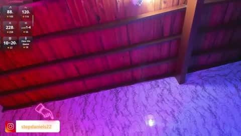 Stephanie online show from 09-29-25, 10:47