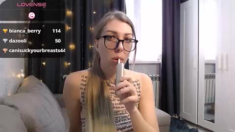 Stephanie online show from 02-13-26, 08:10