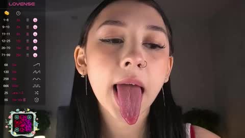 Sonya online show from 10-26-25, 05:35