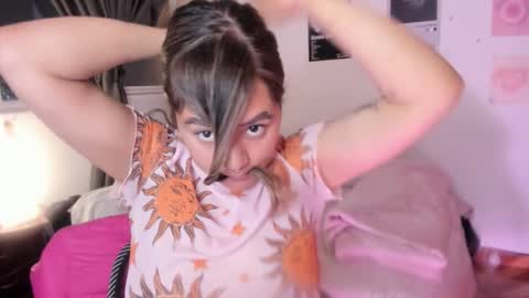 Stephanie  online show from 02-18-26, 03:57