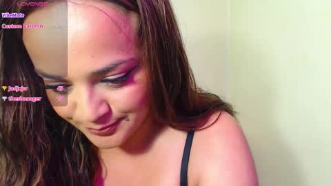 Snapshot of stephanyyx1 chatting on 12-29-24, 03:44 stephanyyx1 online show from 12-29-24, 03:44