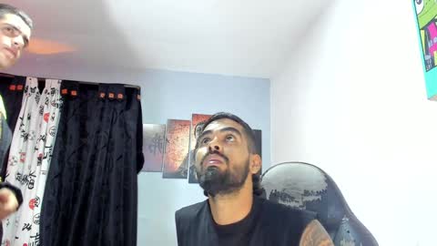 Snapshot of stephenbrown_ chatting on 12-13-24, 02:10 ................ online show from 12-13-24, 02:10